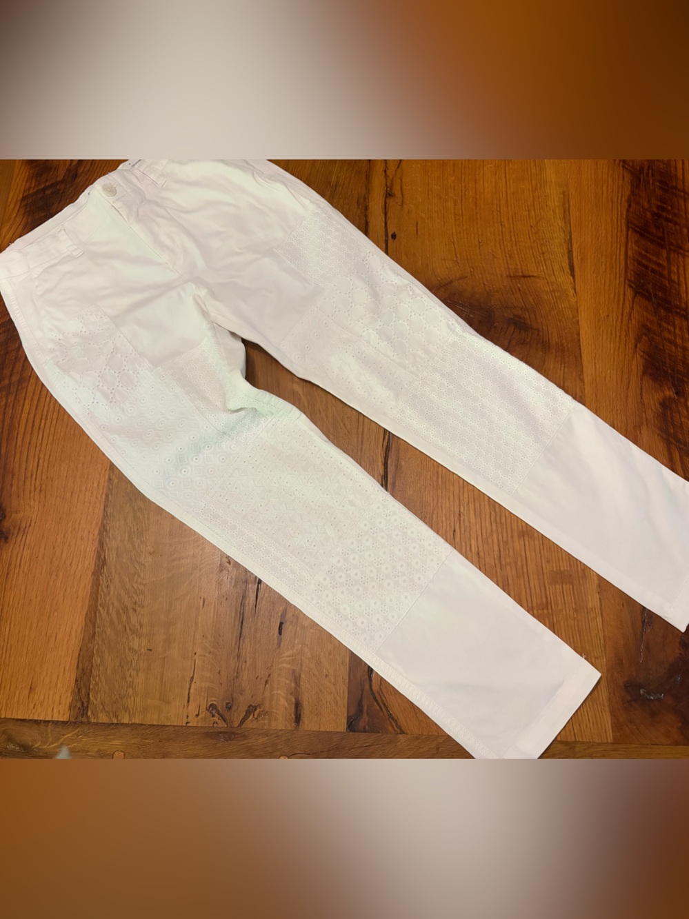 Gap Girlfriend White Cotton Stretch Jeans with Embroidered Details, Size 0